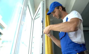 4 Glass Replacement